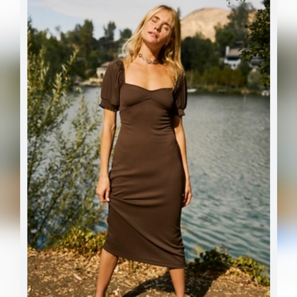 Free People Dresses & Skirts - Free People Bel Air Midi Dress